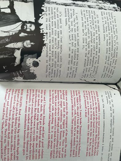 Nixxi Sixx (Motley Crue) - The Heroin Diaries: a Year in the Life of a Shattered Rock Star (Hardback First Press)