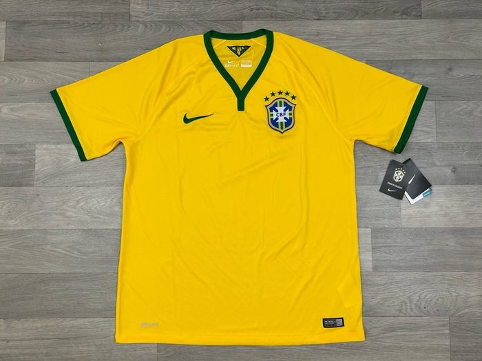 NEW Authentic Nike Brazil 2014 Home Jersey Shirt Mens Large