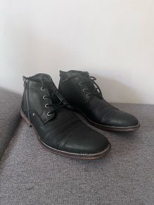 Black leather boots size 9