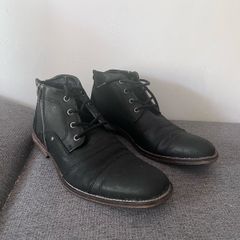 Black leather boots size 9