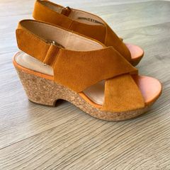 Womens shoes clarks sandals
