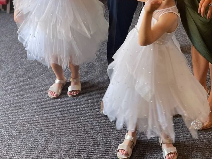 white flower girl dress age 6