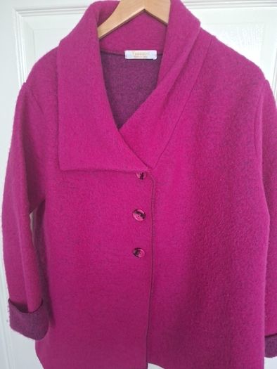 Cerise Pink  Woolen Coat by Vannucci. Size 18/20