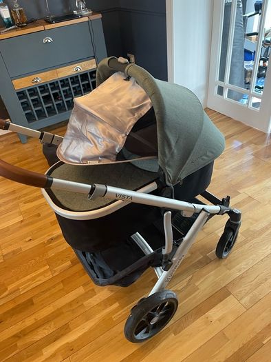 Uppababy Vista plus accessories