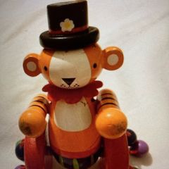 Wooden Bear Push or Pull along. Child's Toy.