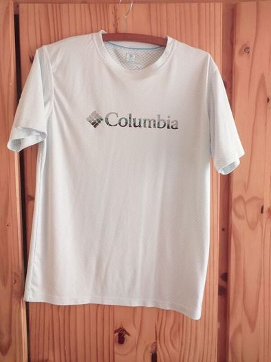 5. Summer T'shirts.