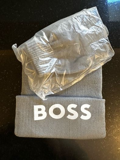 Child's hat and gloves sets
