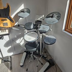 Roland HD1 V drums