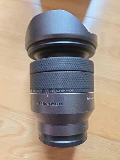Samyang AF 14-24mm f/2.8 FE Sony mirrorless lens