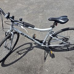 B'Twin Riverside  Hybrid Bike   28inch   Excellent Condition