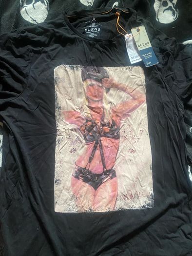 Britney Spears t shirt size xxl