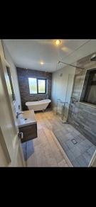 Bathroom suite for sale