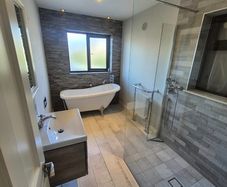Bathroom suite for sale