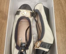 amy huberman shoes
