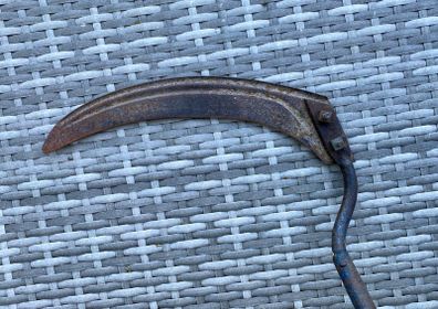 Vintage long-handle hook / scythette / sickle