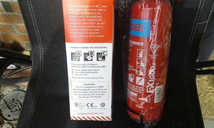Powder Fire Extinguisher 1Kg Class A, B & C Household ,Marine or Car. perfect for Track day, European travel, Charging your electric bike or battery indoors !
