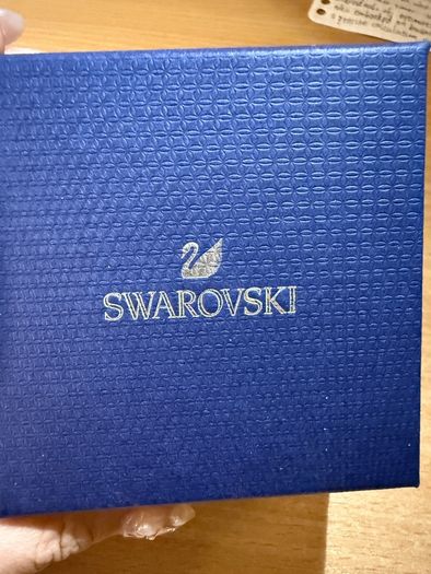 Hellokitty x Swarovski