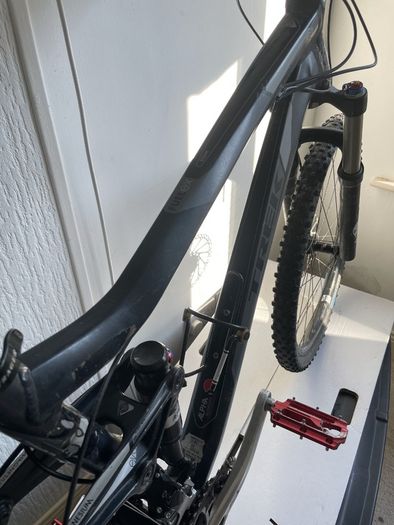 Trek Fuel EX8 Full Suspension Mountain Bike