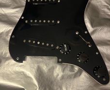 Fender Stratocasters pickguard Bare Knuckle Boot Camp Old Guard Single Coil fender Stratocaster pickups Set neck middle bridge White electric guitar parts accessories