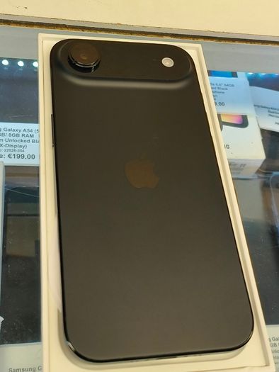 iPhone Air 512GB iPhone 17 Air iPhone Air - EU Irish Model Unlocked Black NEW (Battery is 100% = Zero Cycle)