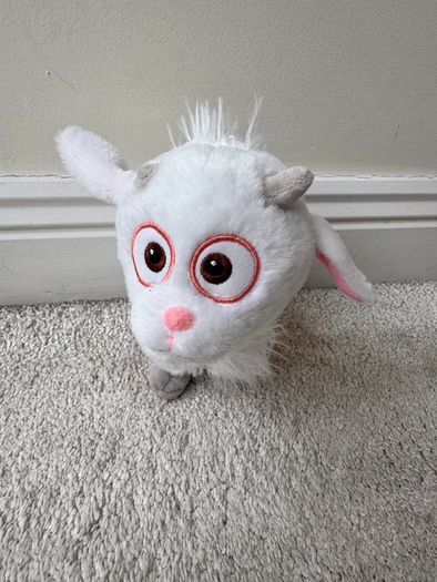 Despicable Me 3 Lucky The Unigoat (Goat) Soft Plush Toy Posh Paws approx. 18 cm. Used Please see photos