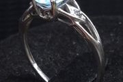 Vintage 9ct White Gold Blue Gemstone Ring Size 54