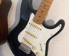Fender Squier Korean Stratocaster S9