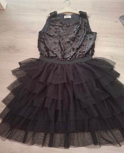 Girls occasion dress size 13-14 years