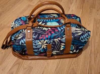 Large Weekend Bag with Shoe Storage