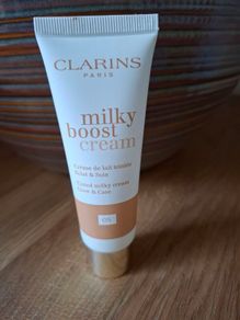 Clarins make up