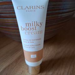 Clarins make up
