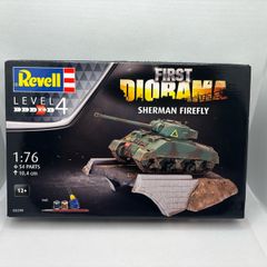 Revell First Diorama Sherman Firefly