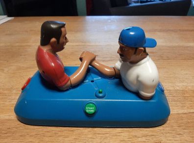 Arm wrestling game