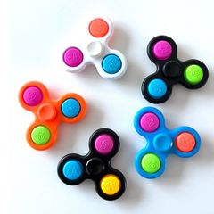 Fidget Spinner with Poppers
