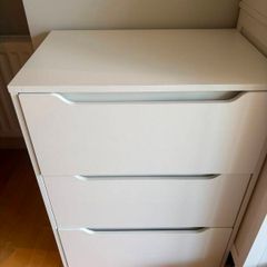 White 3 Drawer Chest Excellent Condition