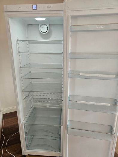 386L miele fridge