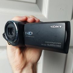 Sony HDR-CX240 HD Video Camera Camcorder