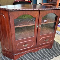 Elegant Wooden Corner Unit / TV Stand