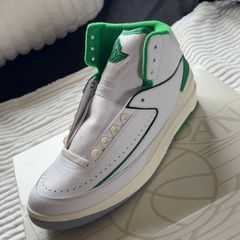 Air Jordan 2 Retro "Lucky Green"