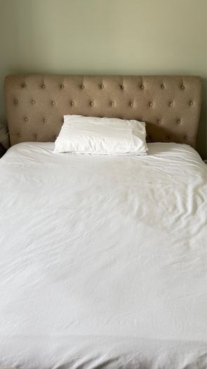 king bed