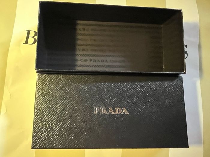 Prada Sunglasses Genuine box