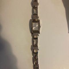 guess watch silver ladies postage available