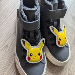 Kids Pokemon trainers