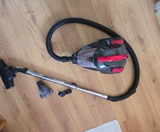 Morphy Richards bagless vacuum cleaner