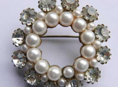 Vintage Faux Pearl & Rhinestone Round Brooch