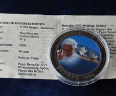 Pope Benedict 2008 Sydney Australia with certificate