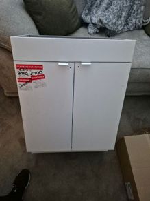 Bathroom storage