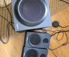 Logitech Z333 Speaker System