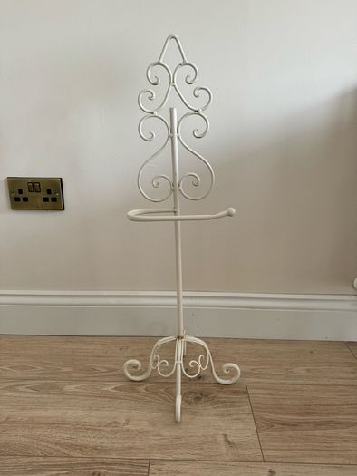 Vintage Freestanding Toilette Paper Holder White