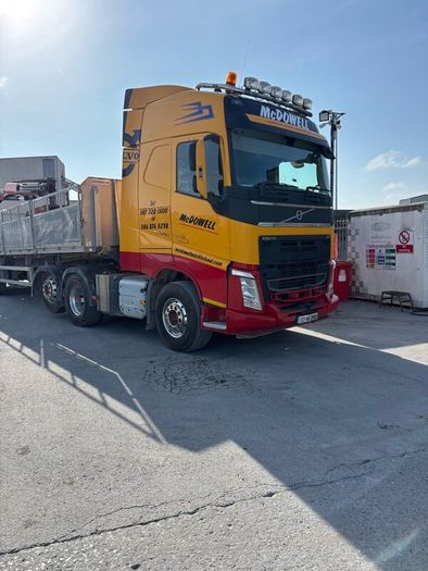 Volvo 500 construction spec